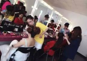 为什么选择美业 苏州化妆培训学校 为什么选择美业 苏州化妆培训学校